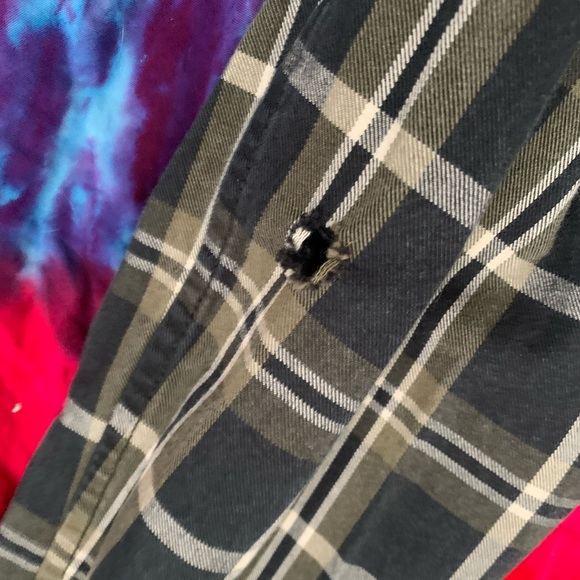 Bundle of 3 Flannels Unisex - Picture 10 of 10